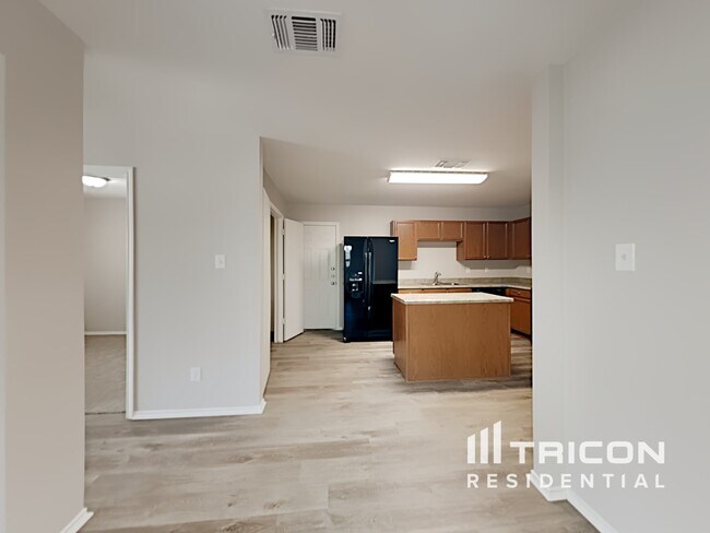 Foto del edificio - 10607 Shaencrest