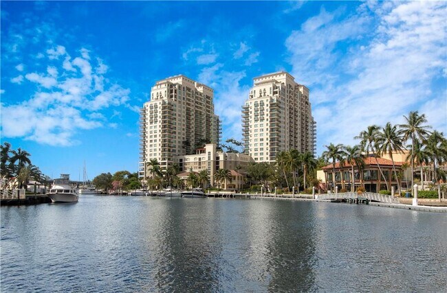 Building Photo - 610 W Las Olas Blvd
