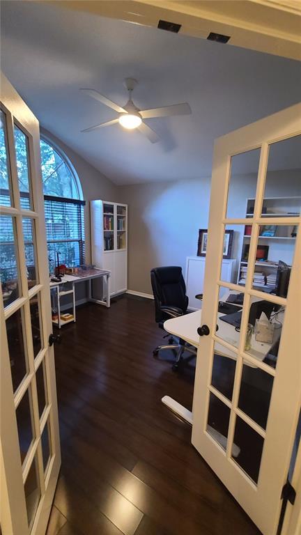 Foto del edificio - 7515 SW 22nd Ave