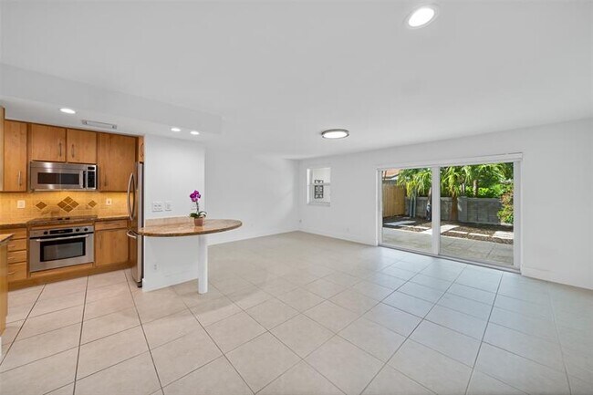 Foto del edificio - 2532 NE 9th St