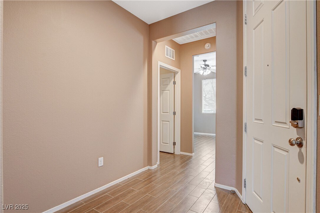 Foto del edificio - 2104 LeatherBridge Ct