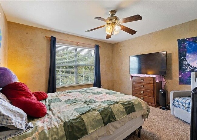 Building Photo - 8008 Verbank Villa Dr