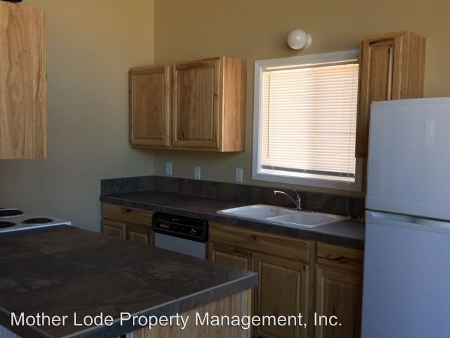 Building Photo - 20620 Caylor Dr