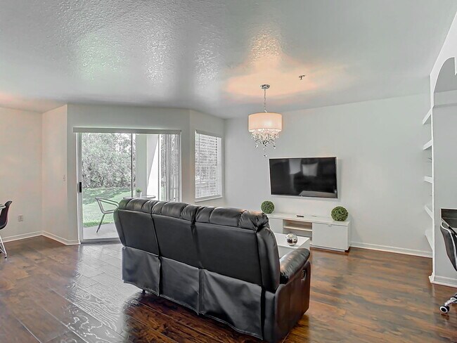 Foto del edificio - Westpointe Boulevard, Orlando, FL 32835 - 1 BR 1 BA condo