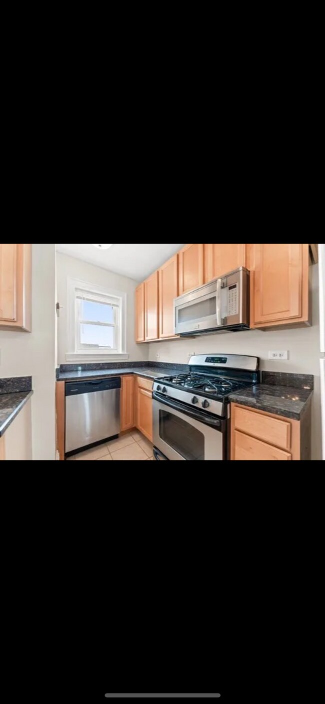 Foto del edificio - 3606 W Dickens Ave