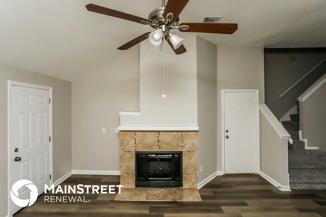 Foto del edificio - 10368 Wood Heights Dr