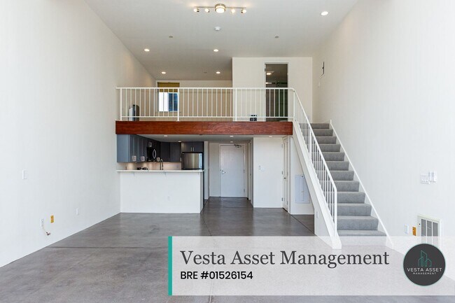 Building Photo - Spacious Designer Loft in One of San Francisco's Most Connected Neighborhoods