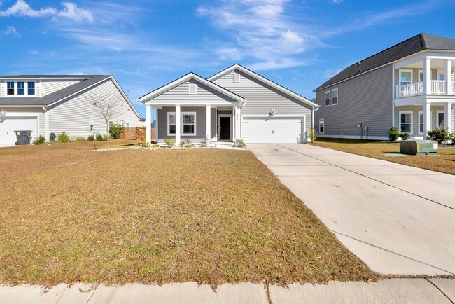 Building Photo - Charming Cane Bay Rental with Spacious Layout & Natural Light