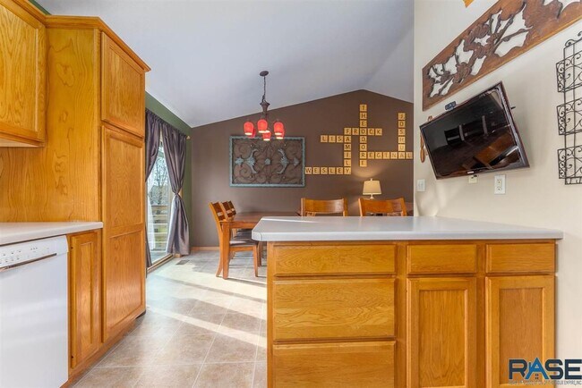 Building Photo - 7460 W Legacy Ct