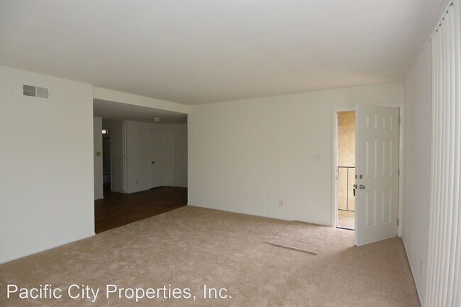 Building Photo - 7921 Stark Drive