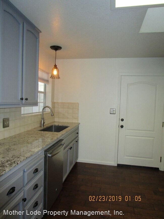 Building Photo - 3 br, 2 bath House - 20617 Diane Drive