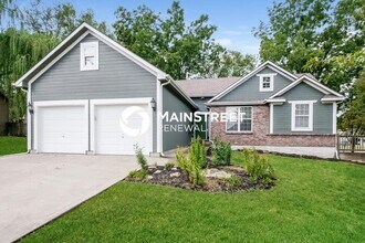 Building Photo - 1411 Russell Road