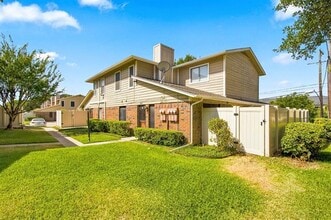 Building Photo - 2240 Tarpley Rd