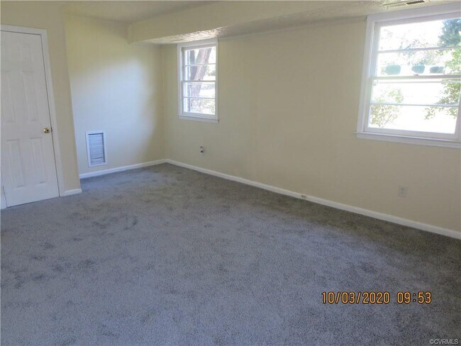 Building Photo - 20506 Ravensbourne Dr