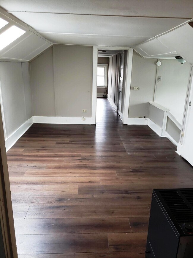 Foto del edificio - 3055 Delaware Ave