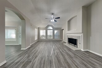 Building Photo - 90 S Dreamweaver Cir