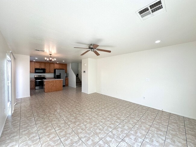 Building Photo - Huntington Village B At Rhodes Ranch