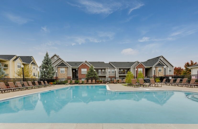 Foto del edificio - 9101 Crowne Springs Cir