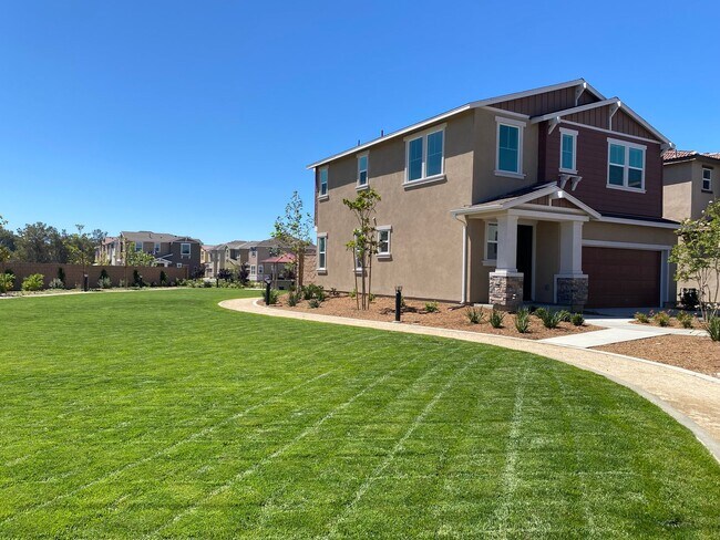 Foto del edificio - BRAND NEW HOME AVAILABLE FOR LEASE IN TEME...