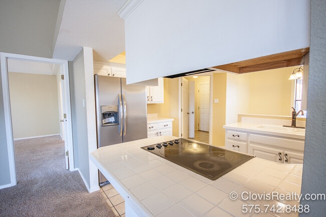 Building Photo - 1543 Bosc Ct