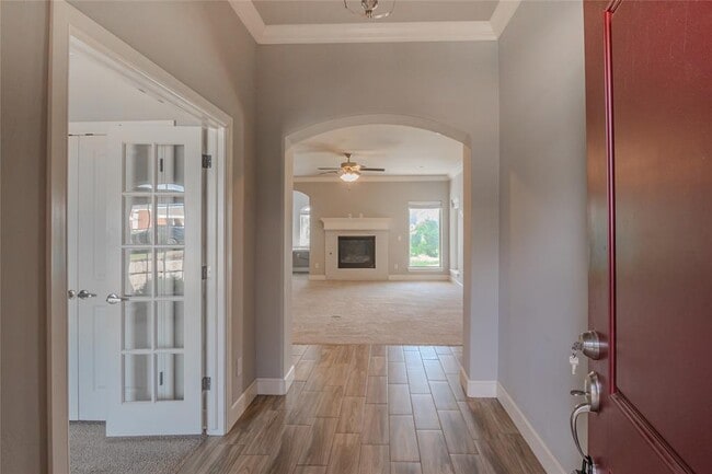 Foto del edificio - 12037 Ashford Dr