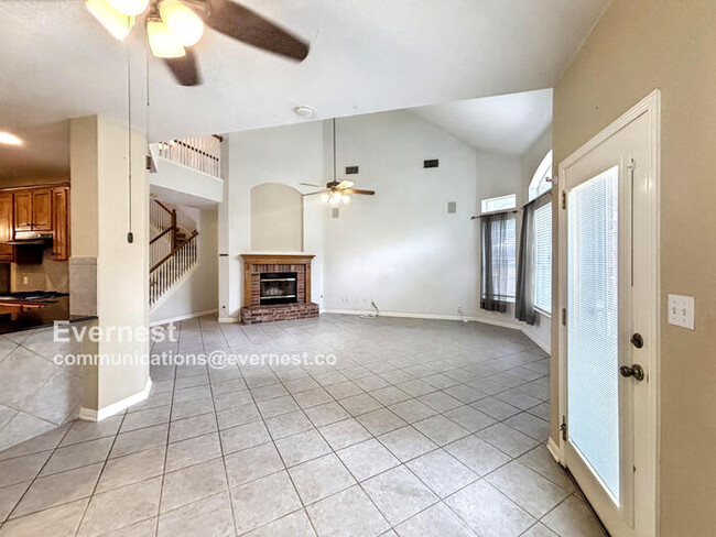 Foto del edificio - 1440 Hargis Creek Trail