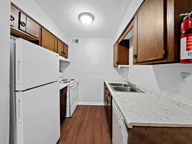 Foto del edificio - 3105 Fordhaven Rd