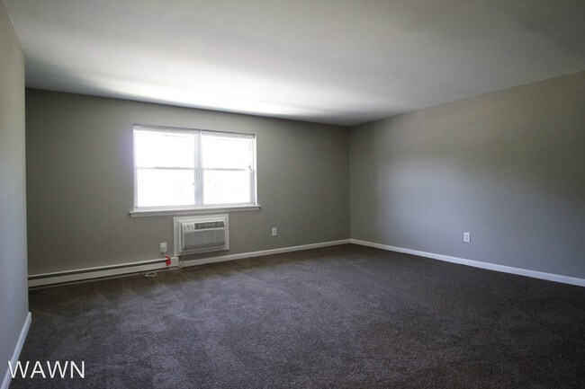 Foto del edificio - 617 N White Horse Pike