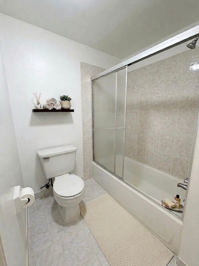 Bathroom - 9921 Bustleton Ave