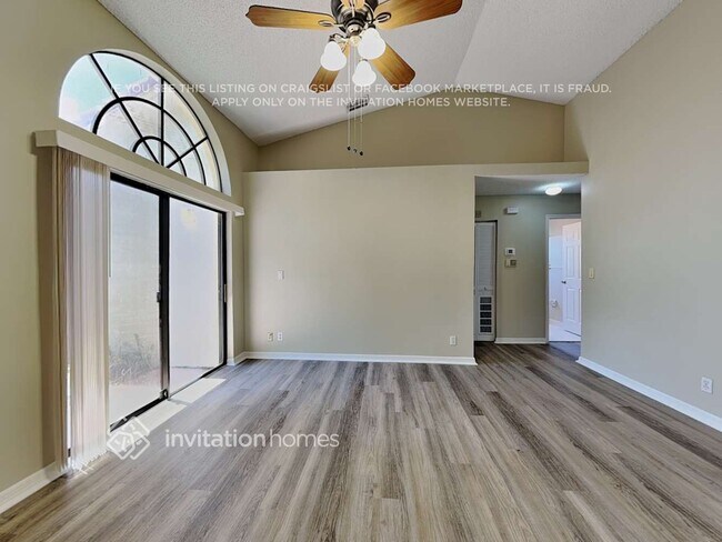Foto del edificio - 12450 Sand Wedge Dr