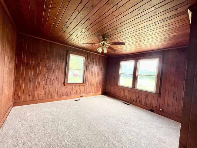 Building Photo - 1448 Northside Rd