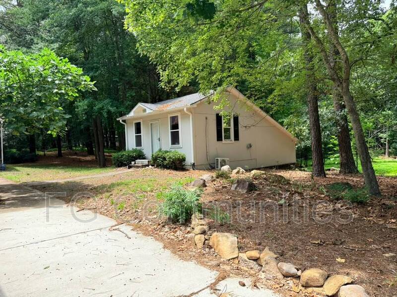 Photo - 1914 Ridgewood Rd