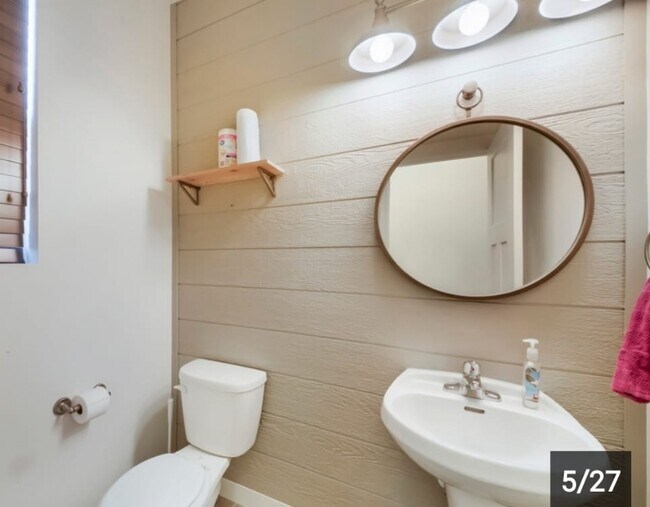 Foto del edificio - 269 W Willow Creek Dr