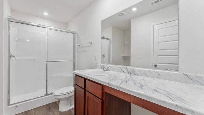 Foto del edificio - Residential- Single Family