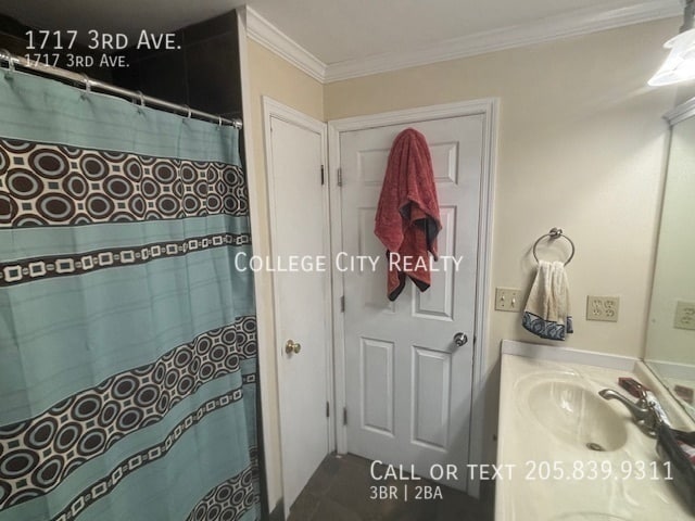 Photo - 1717 3rd Ave Apartment