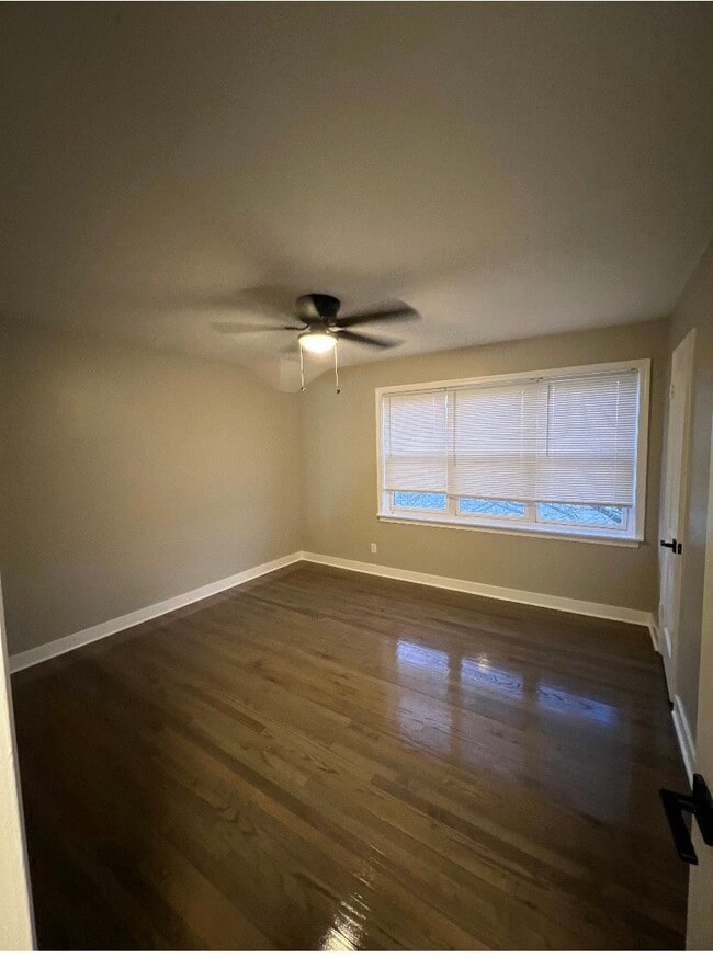 Foto del edificio - 2439 169th St