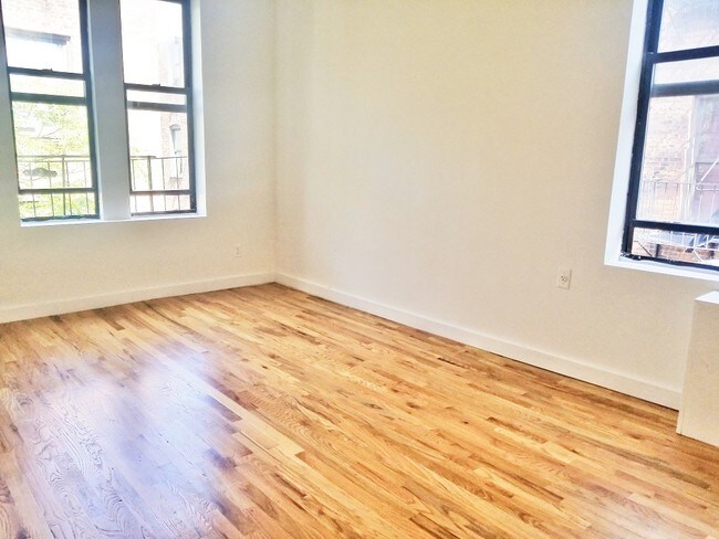 Foto del edificio - 515 W 110th St