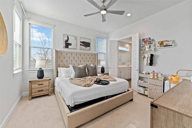 Foto del edificio - 671 Press St