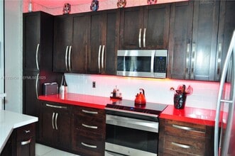 Building Photo - 4849 NW 108th Path