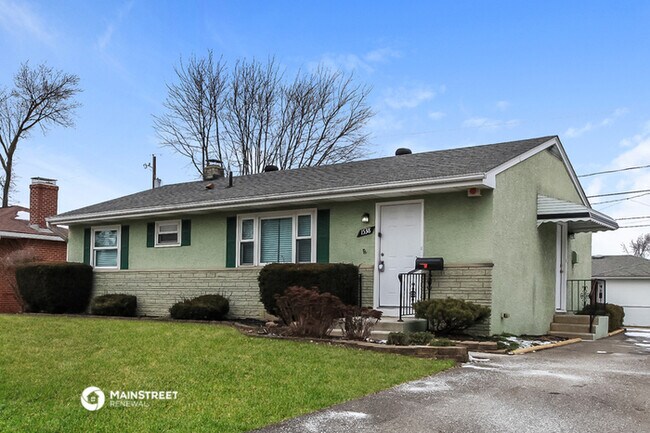 Building Photo - 1538 Shanley Dr