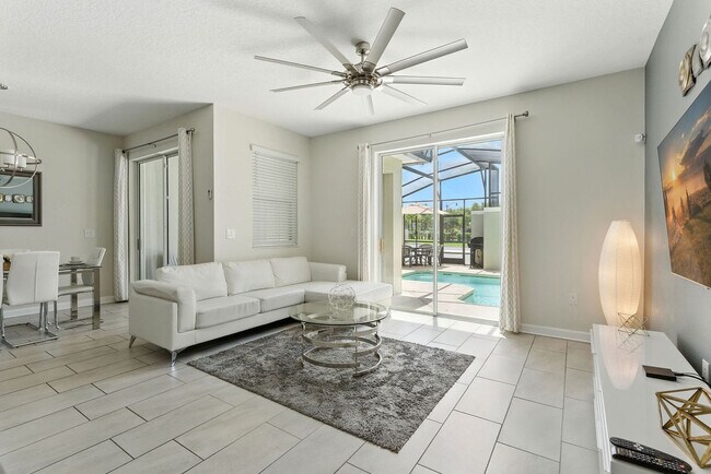Foto del edificio - 4832 Dedication St