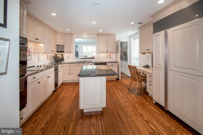 Foto del edificio - 101 Cheswold Ln