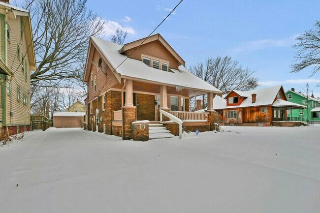 Foto del edificio - 890 E 143rd St