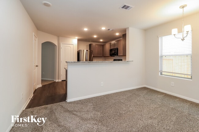 Building Photo - 25621 Roy Rogers Ct
