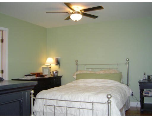 Foto del edificio - 772 E 7th St