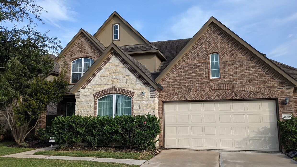 Home Elevation - 13319 Spurlin Meadow Dr
