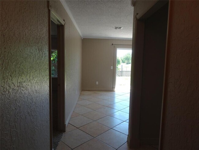 Foto del edificio - 600 Oak Creek Dr