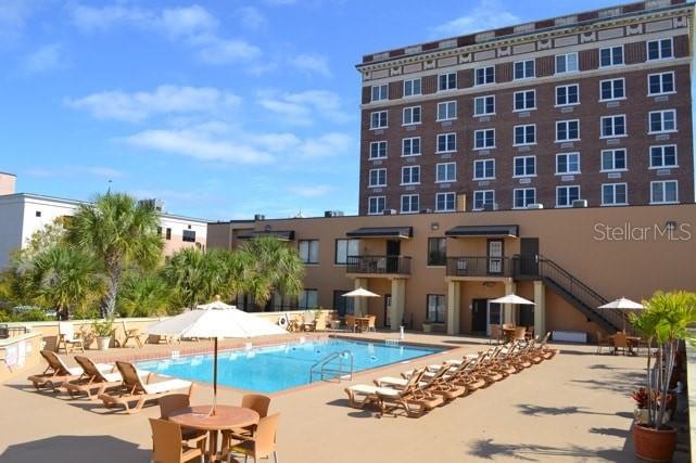 Building Photo - 411 1st Ave N