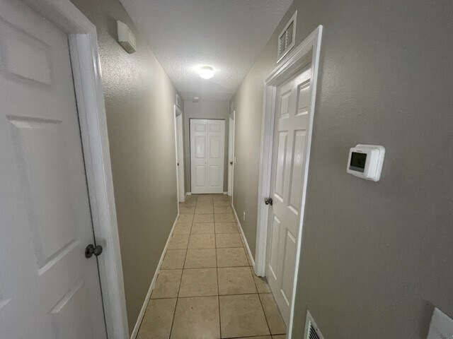Foto del edificio - 863 W 4th St