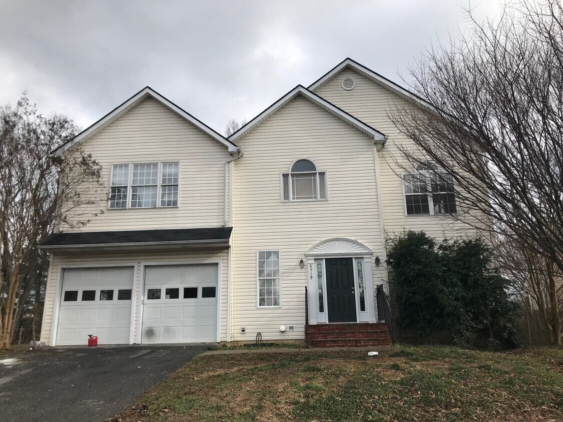 Foto principal - 8519 63rd Ave